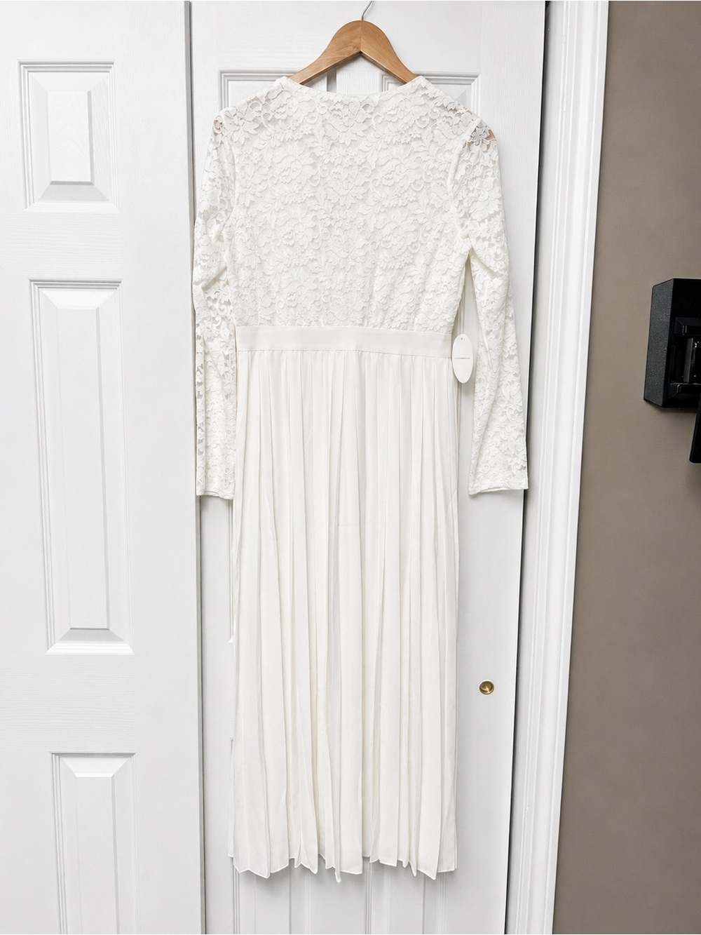 NWT Little Mistress White Lace Pleated Midi Maxi Dress Size US 10 UK 14 Bridal S - Picture 2 of 7